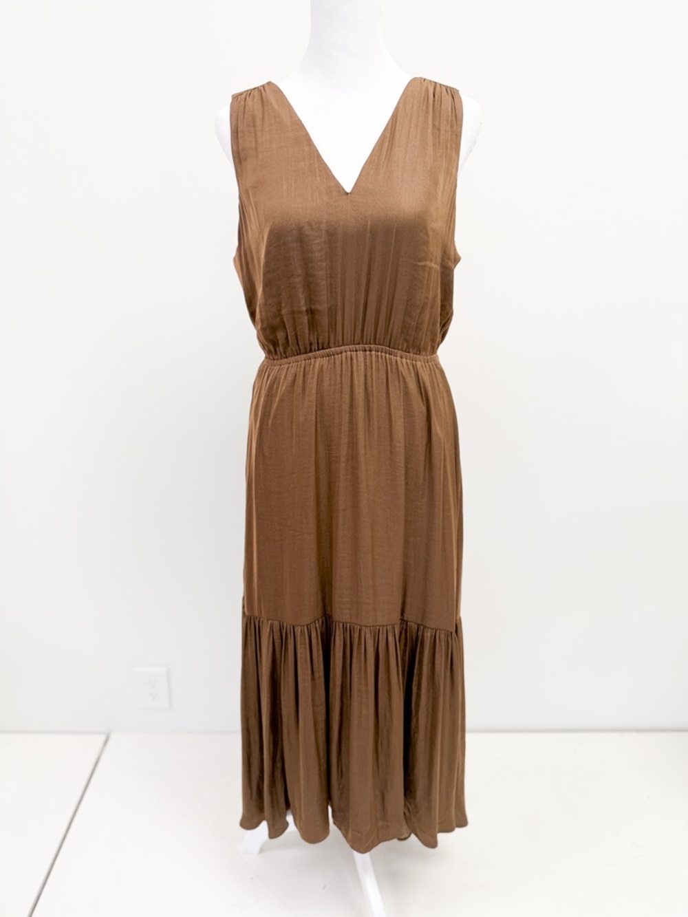Banana Republic Brown V-Neck Tiered Maxi Dress